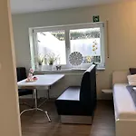 Gaestezimmer Am Lippesee - Apartements Mit Kueche - Netflix -perfekt Fuer Langzeitaufenthalt Διαμέρισμα