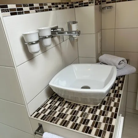 Gaestezimmer Am Lippesee - Apartements Mit Kueche - Perfekt Fuer Langzeitaufenthalt