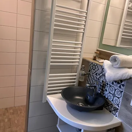 Apartmán Gaestezimmer Am Lippesee - Apartements Mit Kueche - Netflix -perfekt Fuer Langzeitaufenthalt Paderborn